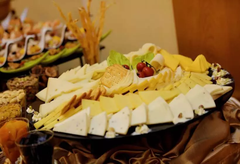 هتل Regency Tunis