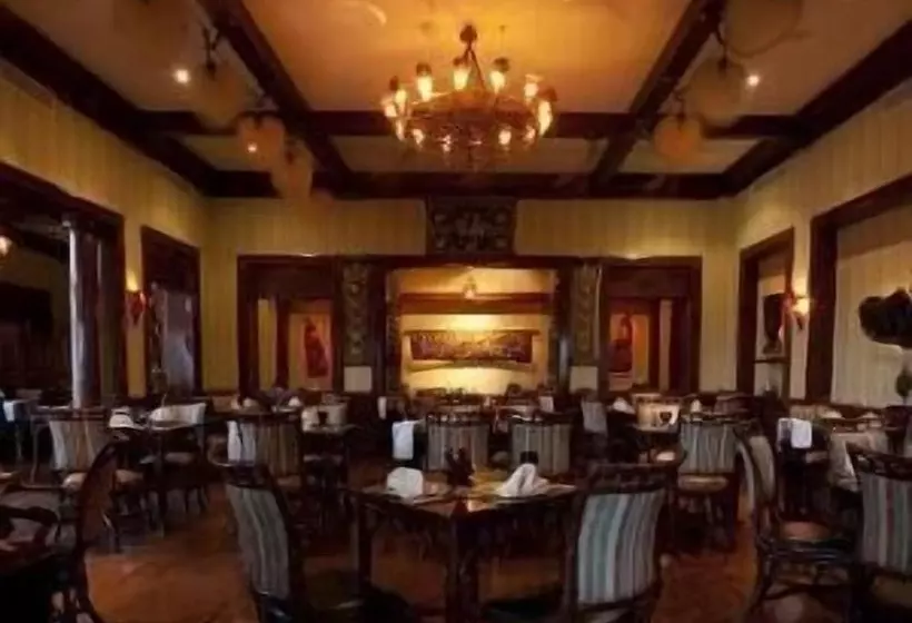 هتل Regency Tunis