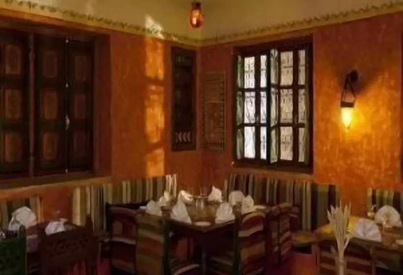 هتل Regency Tunis