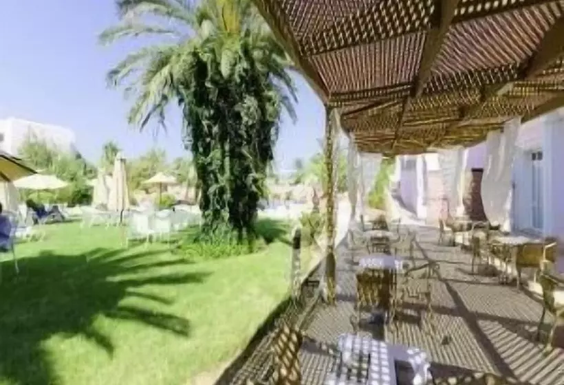 هتل Regency Tunis
