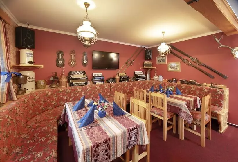 فندق Resort Martin & Kristyna