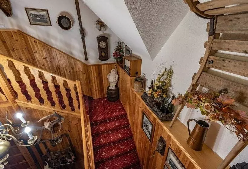 فندق Resort Martin & Kristyna