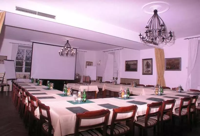 Schlosshotel Zamek Zdikov