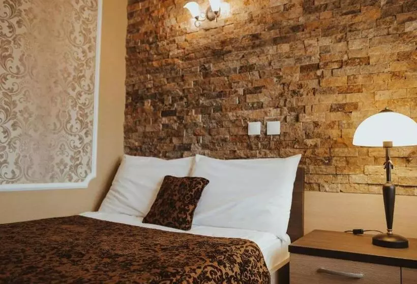 هتل Sumski Feneri