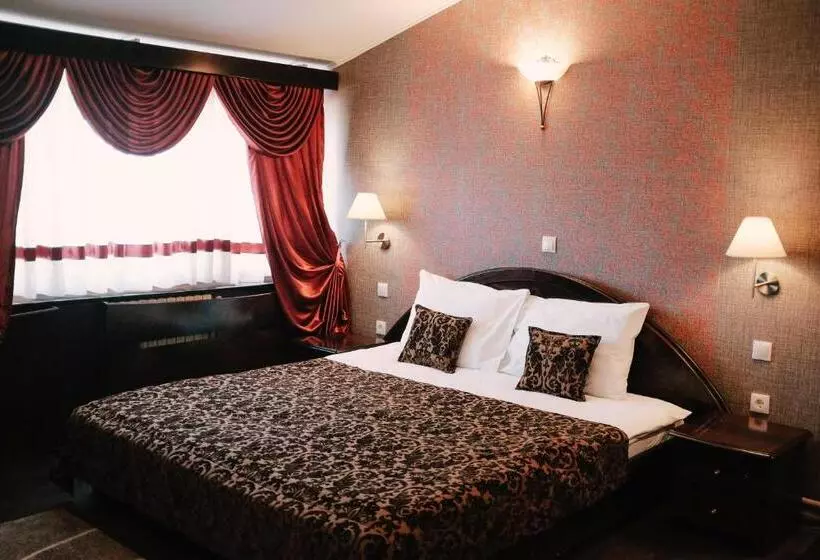 هتل Sumski Feneri