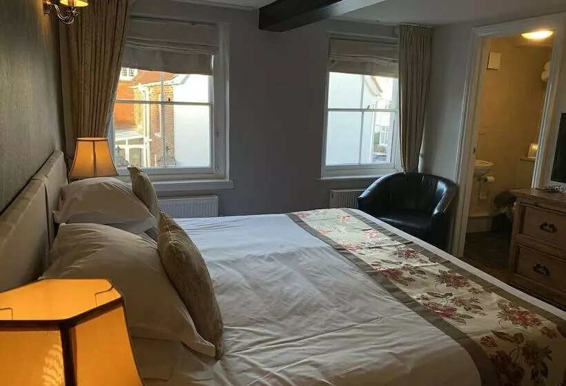 Отель The New Inn