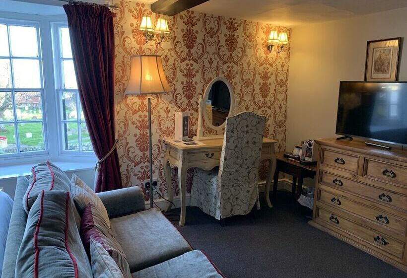 ホテル The New Inn