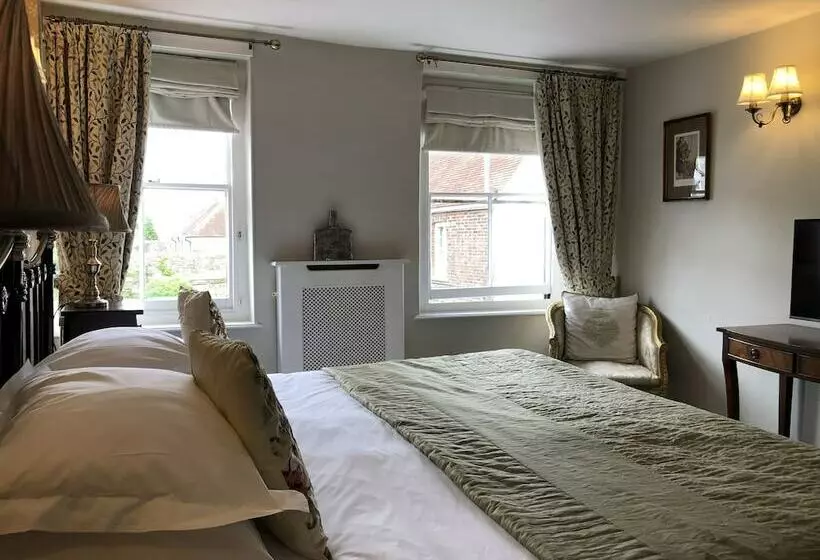 Отель The New Inn