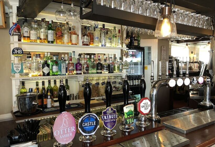 ホテル The New Inn