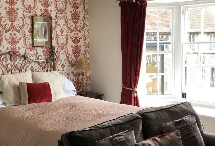 ホテル The New Inn