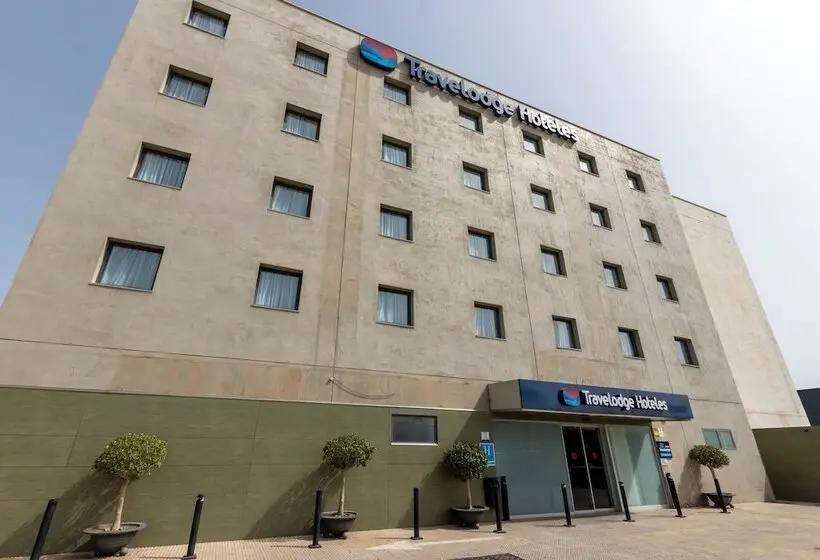 هتل Travelodge Málaga Airport