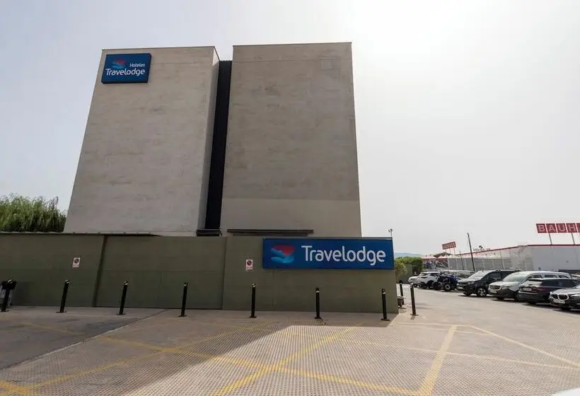 هتل Travelodge Málaga Airport