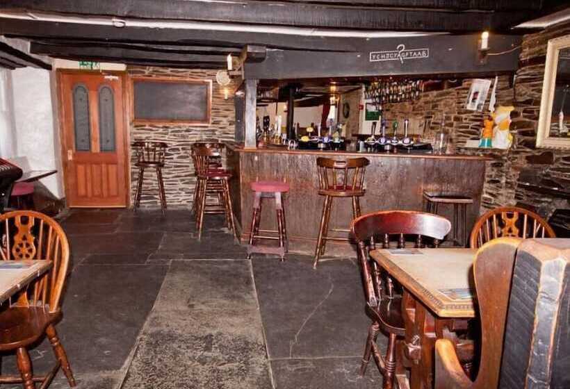 Отель White Hart