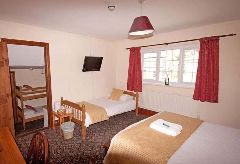 Отель White Hart