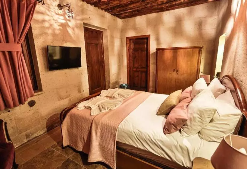 ホテル Cappadocia Eagle Cave Inn