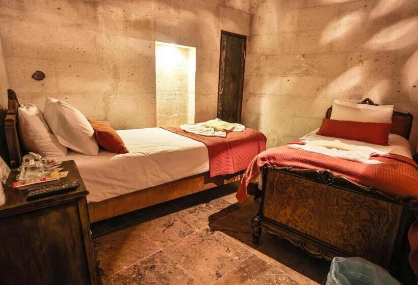 Hotel Cappadocia Eagle Cave Inn
