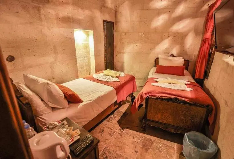 ホテル Cappadocia Eagle Cave Inn