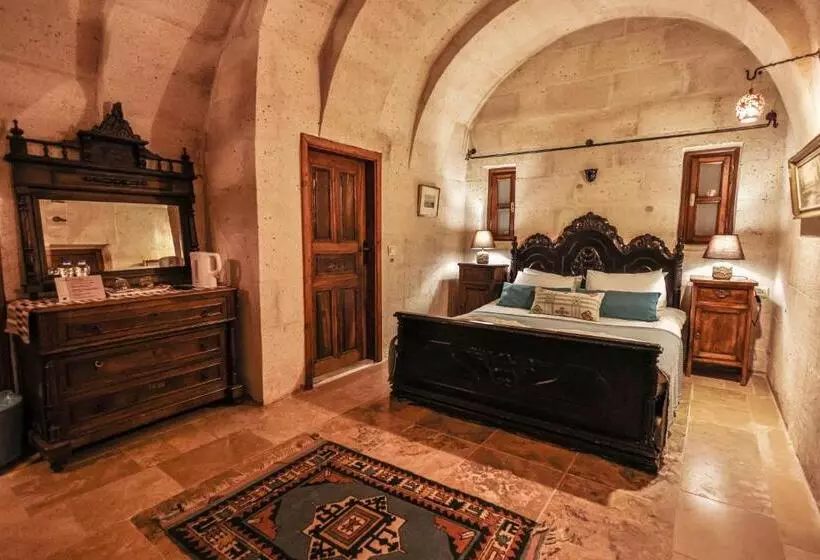 ホテル Cappadocia Eagle Cave Inn