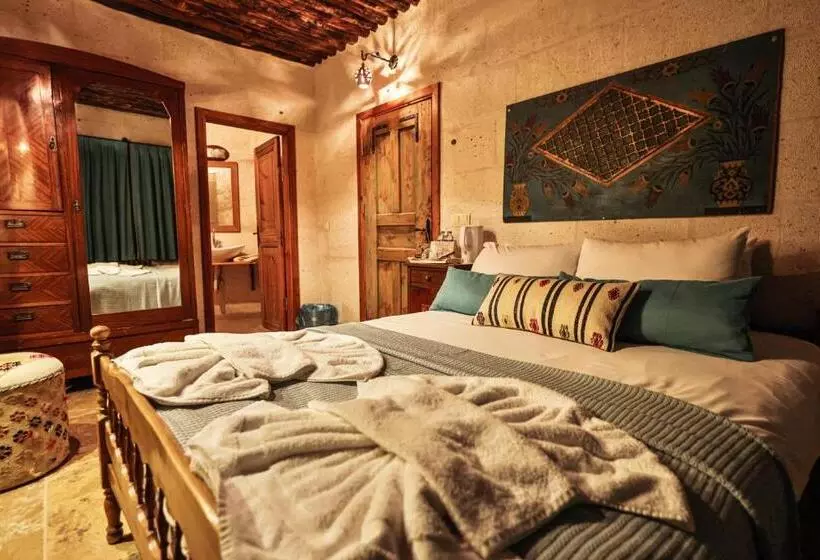 ホテル Cappadocia Eagle Cave Inn