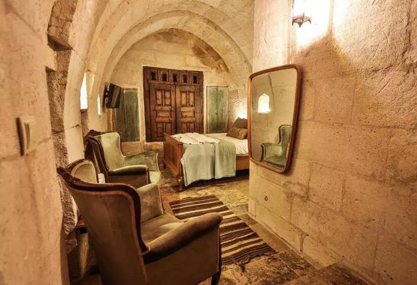 ホテル Cappadocia Eagle Cave Inn