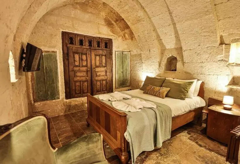 ホテル Cappadocia Eagle Cave Inn
