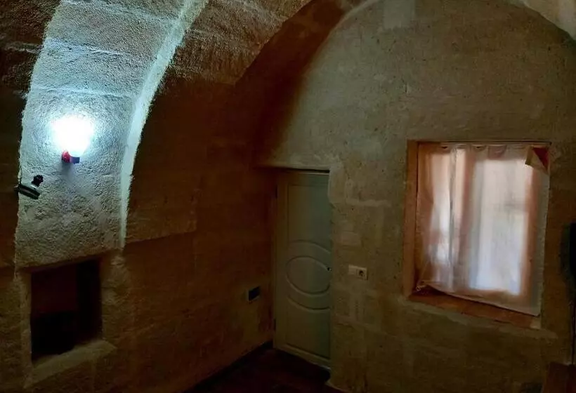 Hotel Ulaş Cave