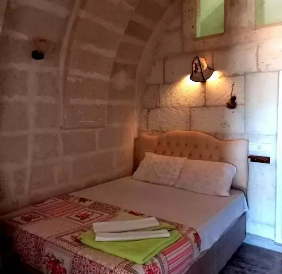 Hotel Ulaş Cave