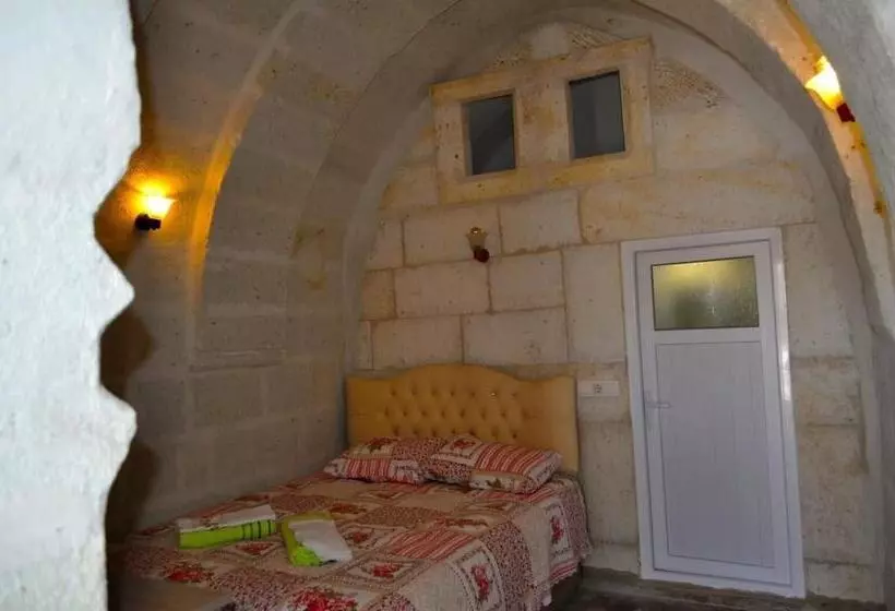 Hotel Ulaş Cave