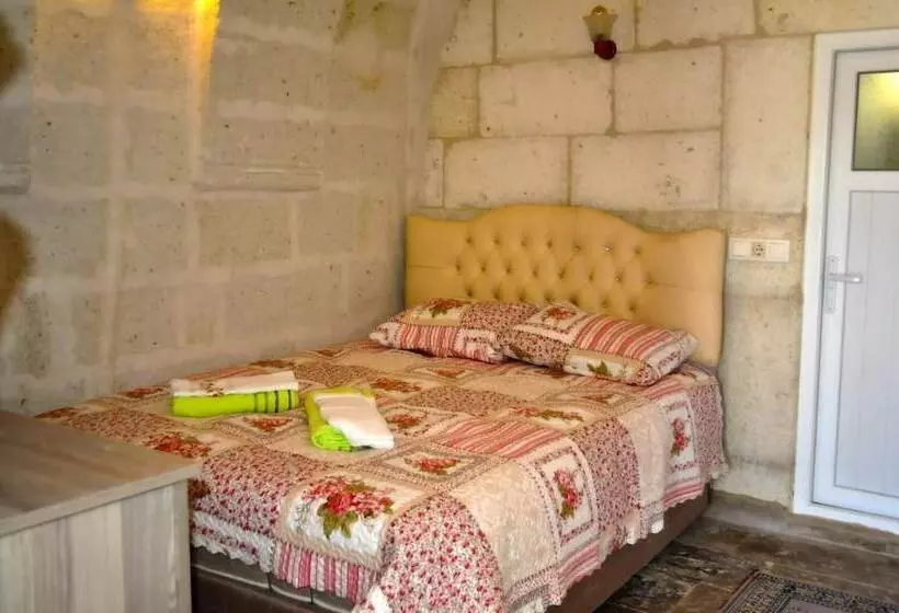 Hotel Ulaş Cave