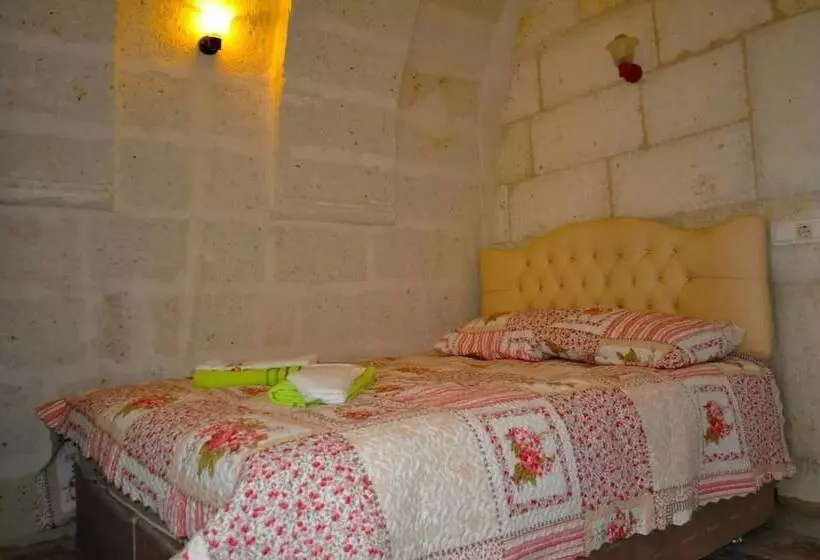 Hotel Ulaş Cave