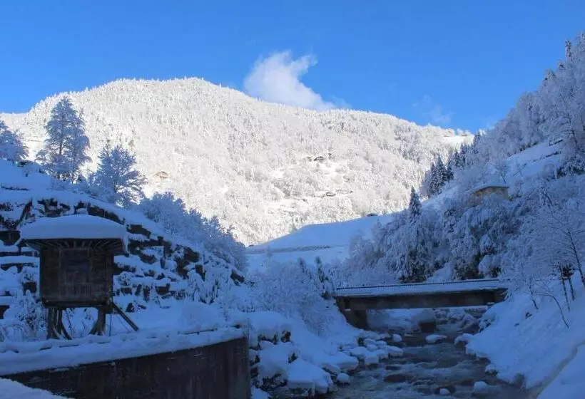 Lomakeskus Ridos Thermal Hotel & Spa