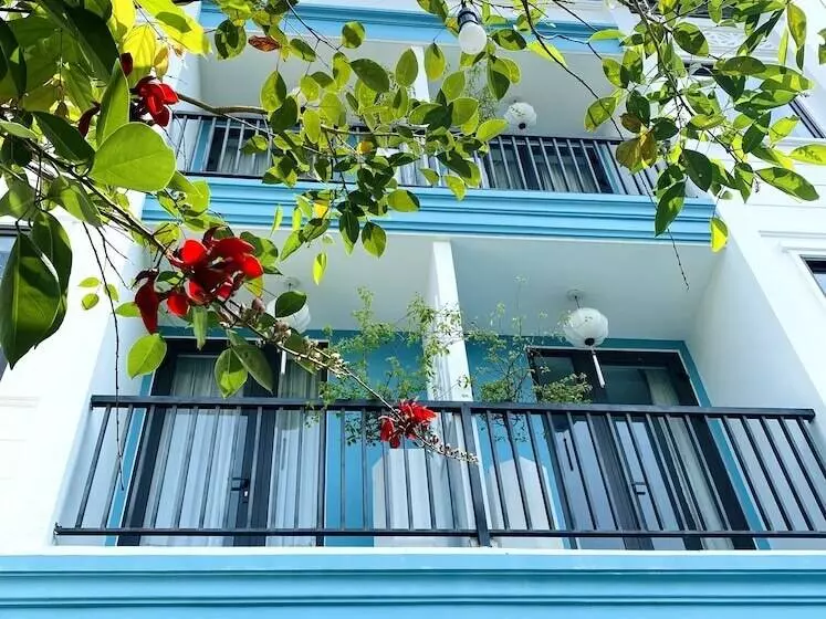 هتل Grand Holiday Hoian Villa