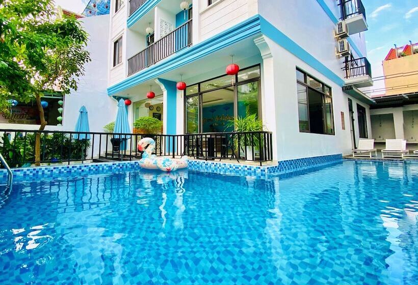 هتل Grand Holiday Hoian Villa