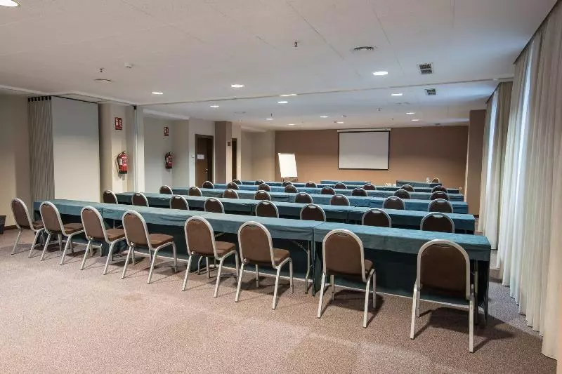 Hotel Arva Abad San Antonio