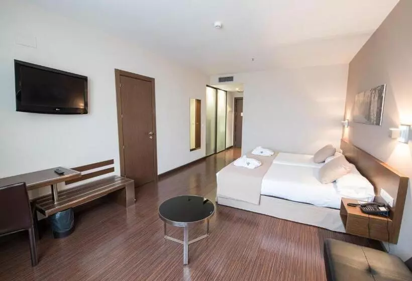 Hotel Arva Abad San Antonio