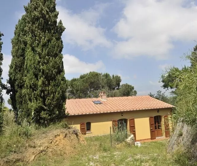 בית מלון כפרי Agriturismo La Grotta