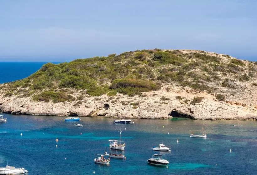 ホテル Barceló Portinatx   Adults Only