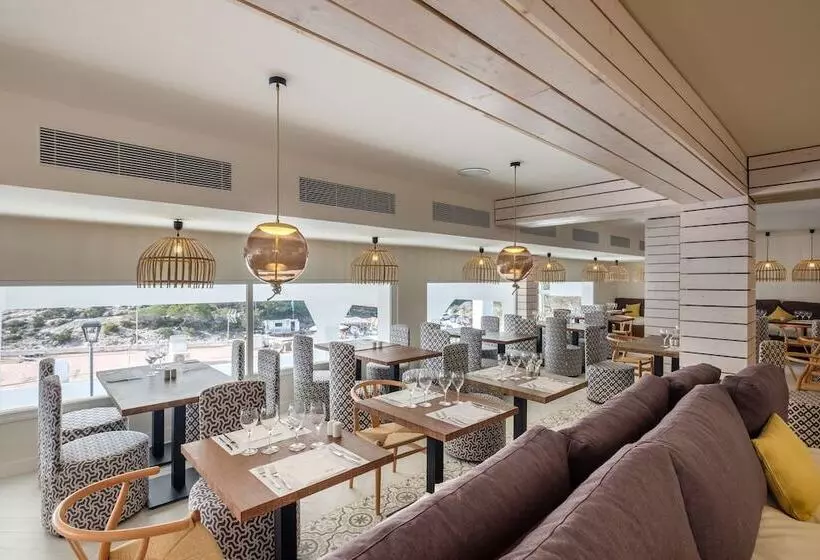 ホテル Barceló Portinatx   Adults Only