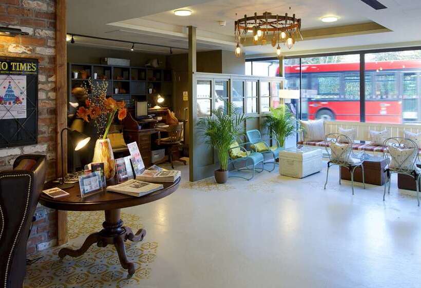 Bermondsey Square Hotel   A Bespoke
