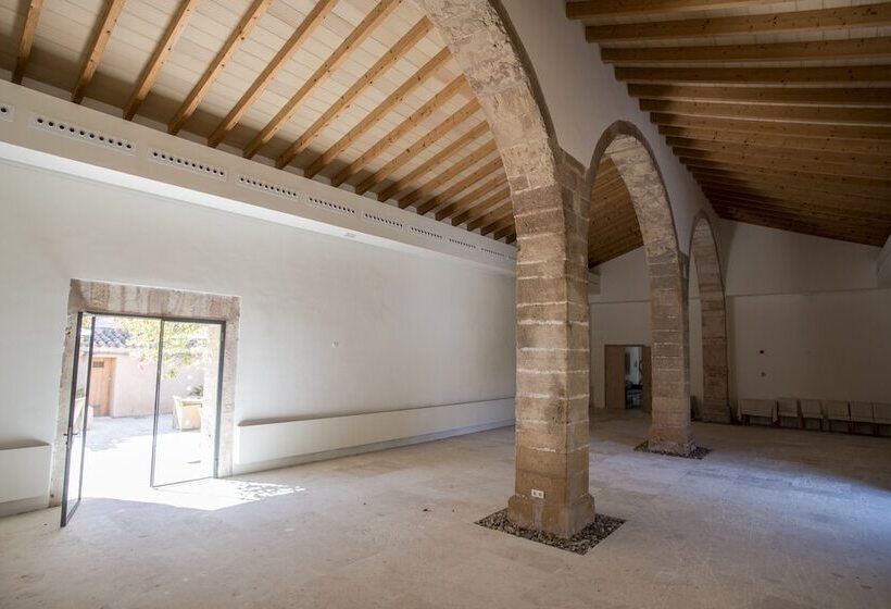 فندق Ca'n Bonico