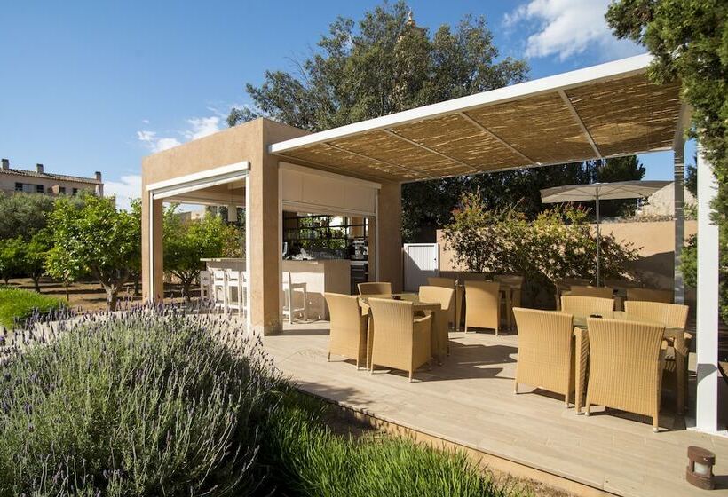 فندق Ca'n Bonico