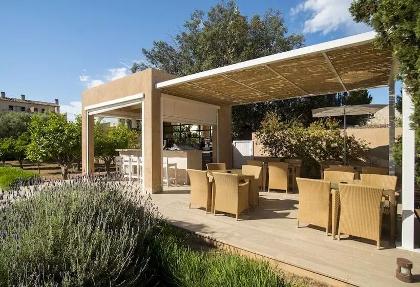 فندق Ca'n Bonico