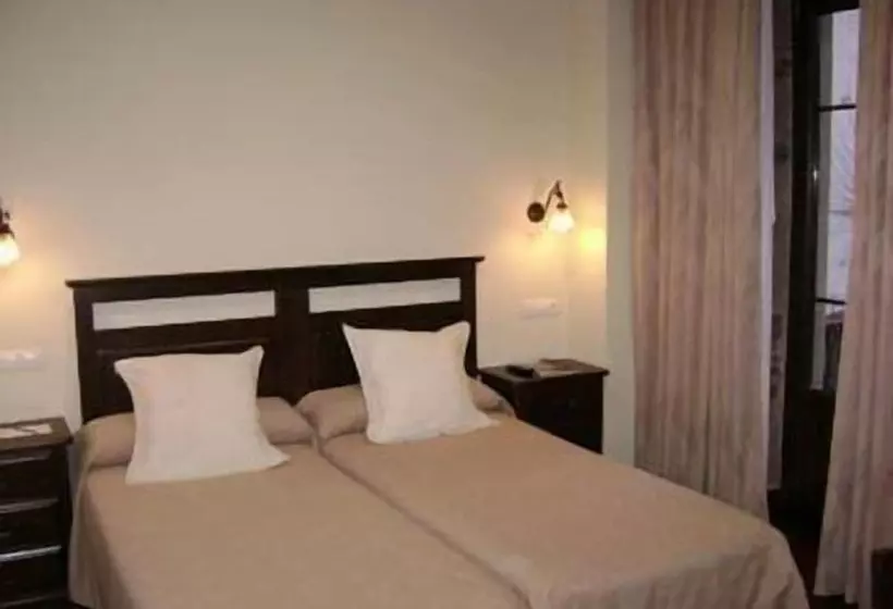 Hotel La Casona De Lazúrtegui