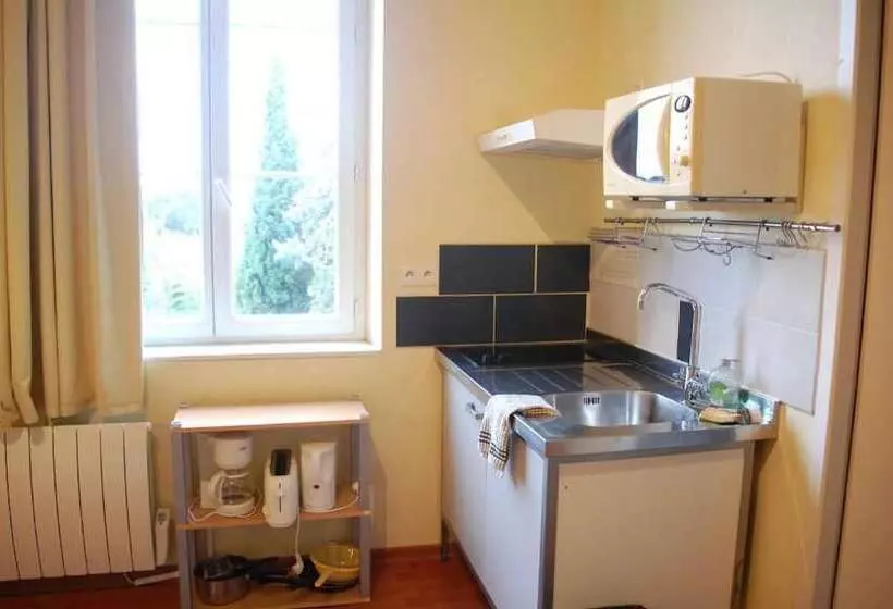 Отель Chateau De Faudade