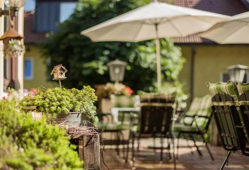 ホテル Gasthof Zum Kirchenwirt