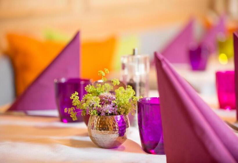 ホテル Gasthof Zum Kirchenwirt