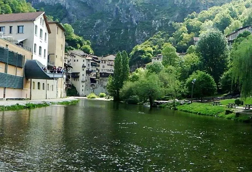 Отель Hôtel Du Musée De L'eau