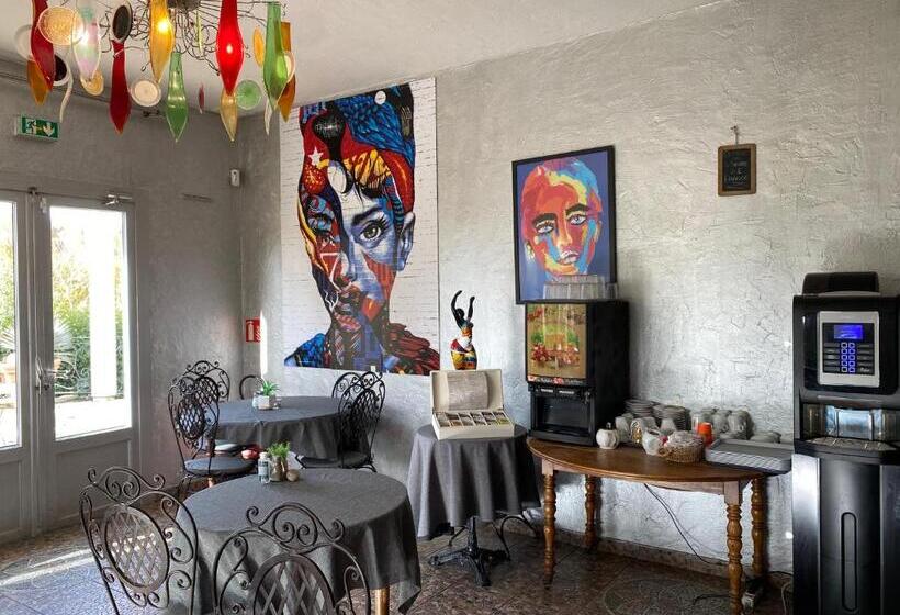 בית מלון כפרי La Roseliere