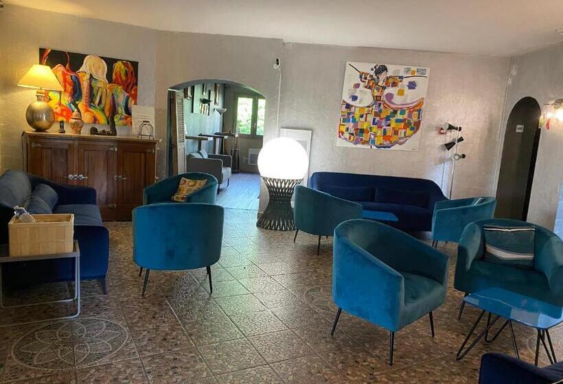 בית מלון כפרי La Roseliere