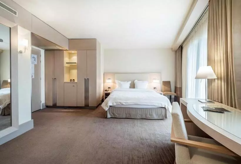 호텔 Le Pré Carré